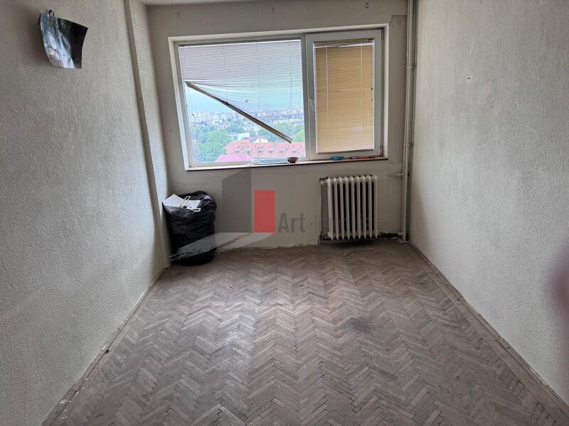 Piata Progresu vanzare apartament 3 camere