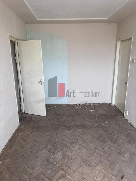 Piata Progresu vanzare apartament 3 camere